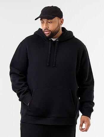 Sudadera con capucha y bolsillo canguro