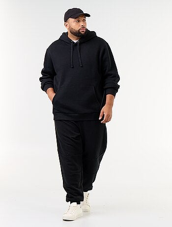 Sudadera con capucha y bolsillo canguro