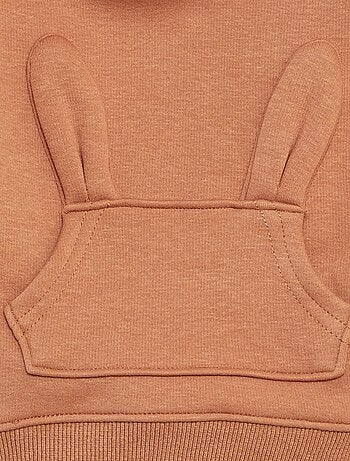 Sudadera con capucha y detalle