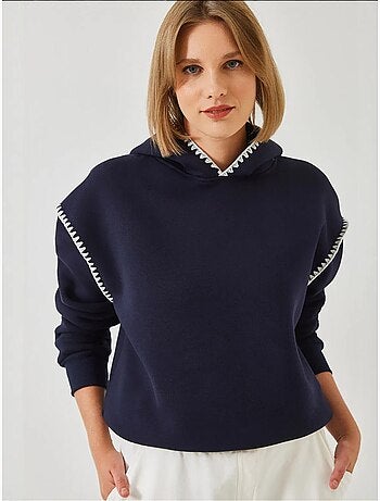 Sudadera con capucha y detalles de encaje lucci