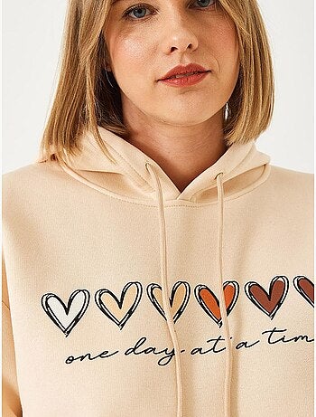 Sudadera con capucha y estampado de corazones cepillados de triple hilo lucci