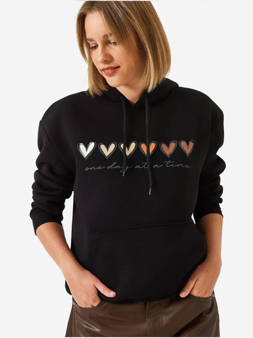 Sudadera con capucha y estampado de corazones cepillados de triple hilo lucci - Kiabi Sudadera con capucha y estampado de corazones cepillados de triple hilo lucci - Kiabi