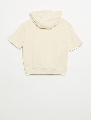 Sudadera con capucha y manga corta
