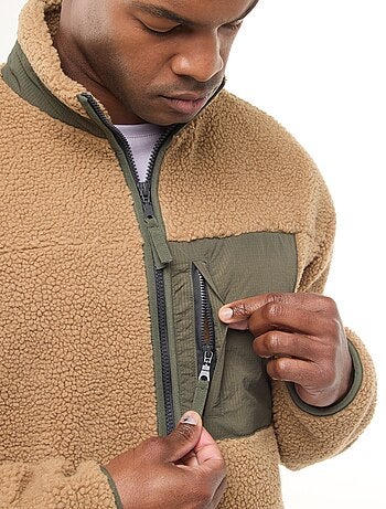 Sudadera con cremallera efecto borreguito