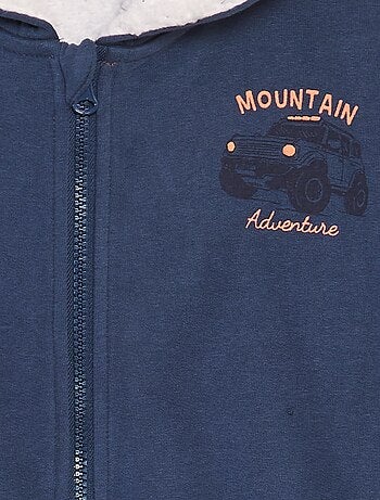 Sudadera con cremallera y capucha