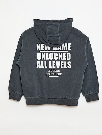 Sudadera con cremallera y capucha con diseño