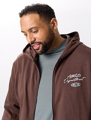Sudadera con cremallera y capucha con inscripciones bordadas