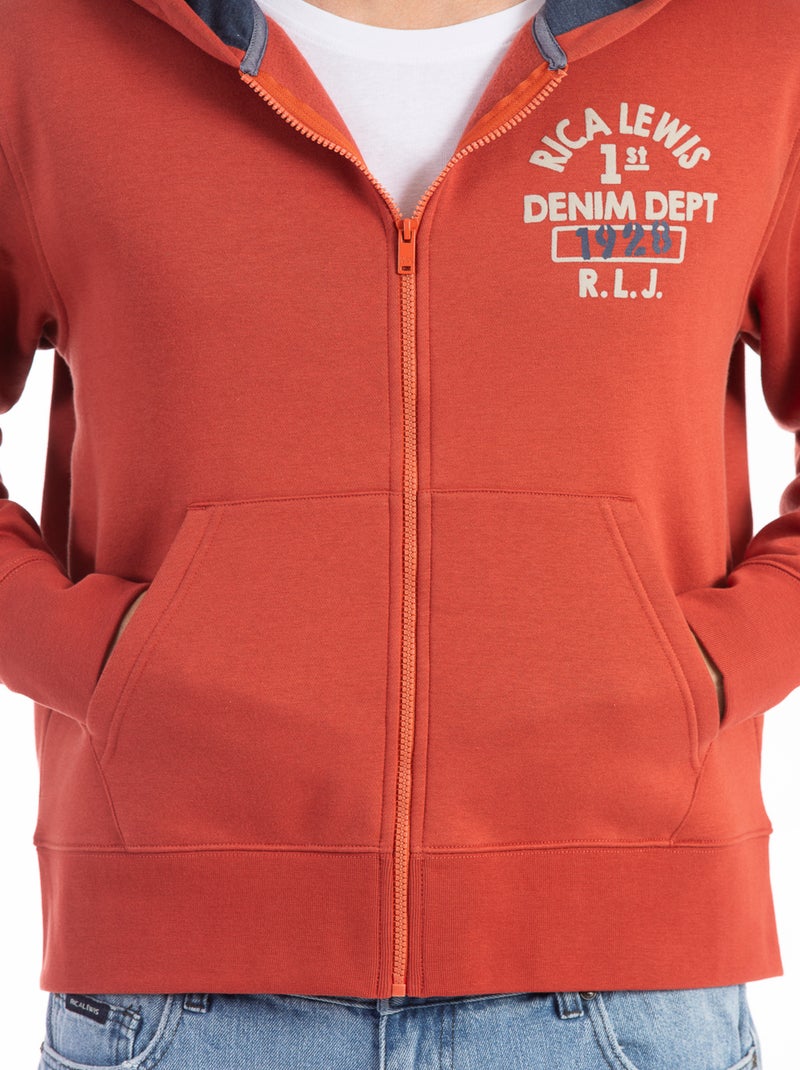 Sudadera con cremallera y capucha DJANGO 'Rica Lewis' Rojo ladrillo - Kiabi