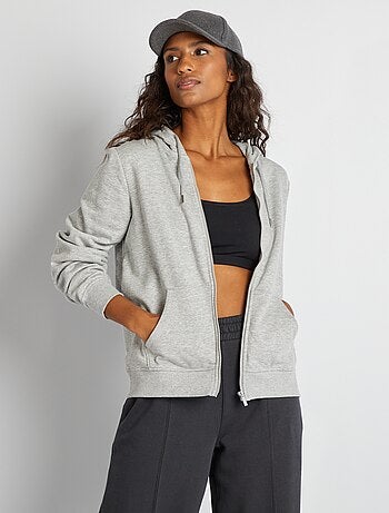 Sudadera con cremallera y capucha