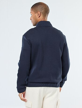 Sudadera con cremallera y cuello alto