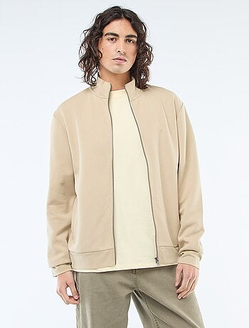 Sudadera con cremallera y cuello alto