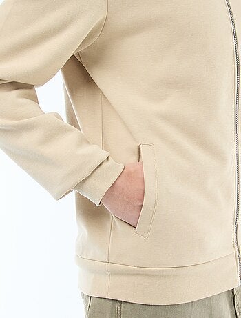 Sudadera con cremallera y cuello alto