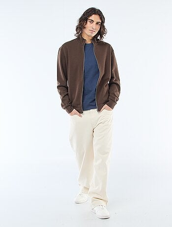 Sudadera con cremallera y cuello alto