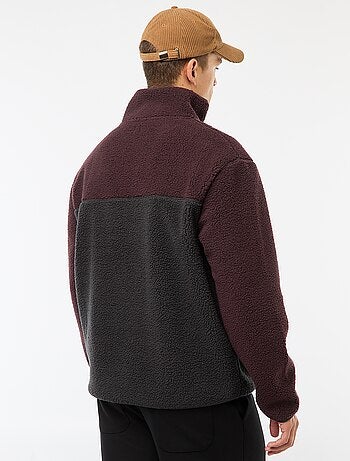 Sudadera con cuello alto y botones a presión