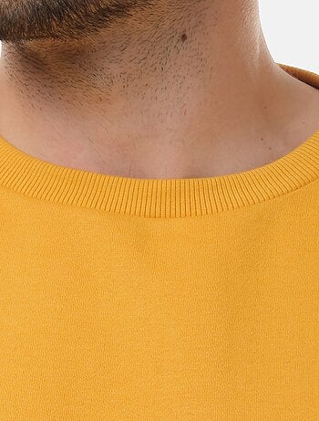 Sudadera con cuello redondo