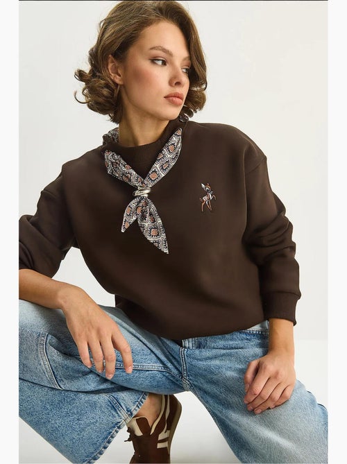 Sudadera con cuello redondo y bordado lucci - Kiabi