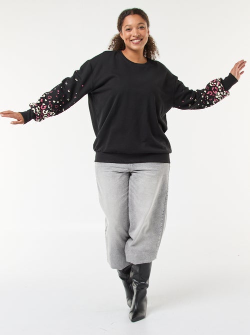 Sudadera con estampado 'Only Carmakoma' - Kiabi