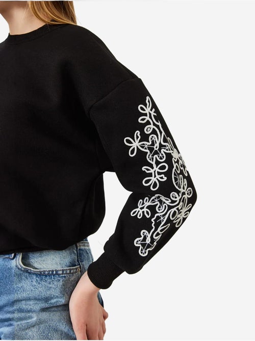 Sudadera con mangas bordadas lucci - Kiabi Sudadera con mangas bordadas lucci - Kiabi