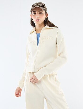 Sudadera corta con cremallera y mensaje bordado