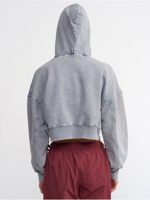 Sudadera corta oversize con capucha de mujer dilvin - Kiabi Sudadera corta oversize con capucha de mujer dilvin - Kiabi