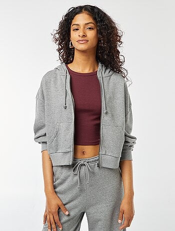 Sudadera cropped con capucha