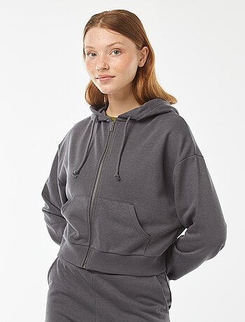 Sudadera cropped con capucha