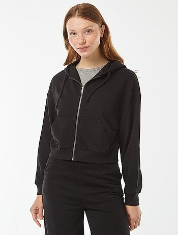 Sudadera cropped con capucha