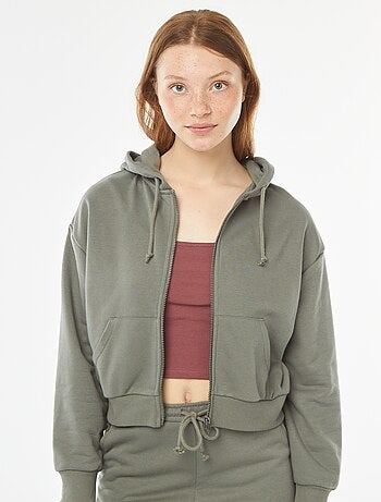 Sudadera cropped con capucha
