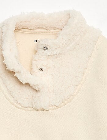 Sudadera cuello alto efecto borreguito