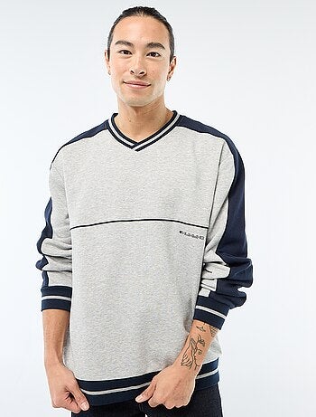 Sudadera cuello en V de felpa