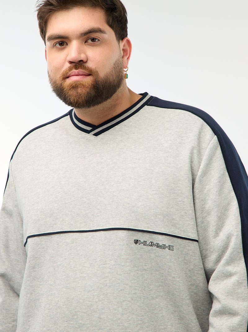 Sudadera cuello en V en felpa Gris - Kiabi