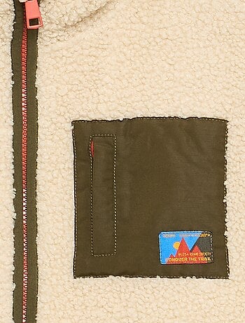 Sudadera de borreguito con cremallera y cuello alto