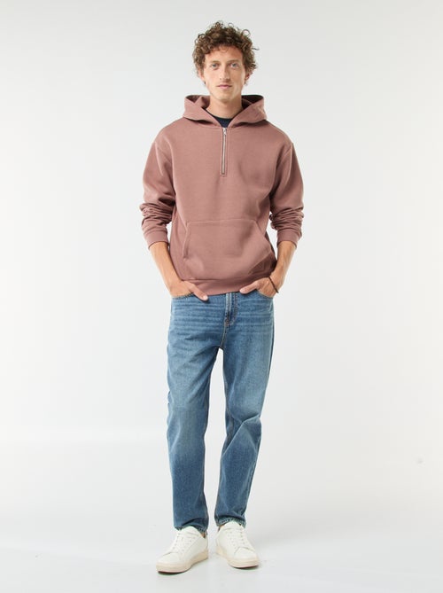 Sudadera de chándal con capucha y cierre de cremallera en el cuello - Kiabi Sudadera de chándal con capucha y cierre de cremallera en el cuello - Kiabi