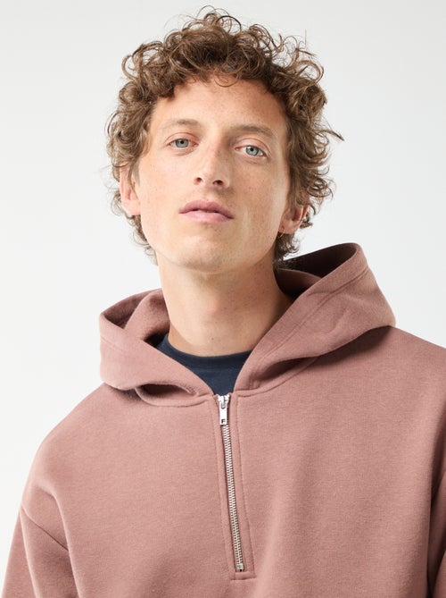 Sudadera de chándal con capucha y cierre de cremallera en el cuello - Kiabi Sudadera de chándal con capucha y cierre de cremallera en el cuello - Kiabi