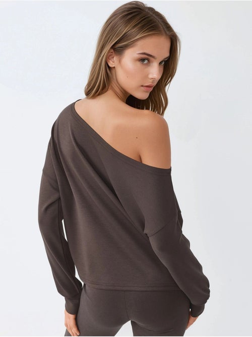 Sudadera de corte relajado con cuello asimétrico busem - Kiabi Sudadera de corte relajado con cuello asimétrico busem - Kiabi