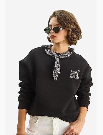 Sudadera de cuello redondo bordada con estampado de leopardo de lucci