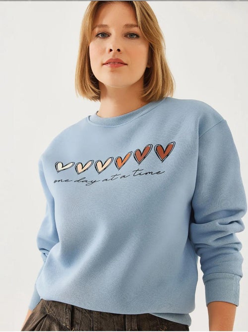 Sudadera de cuello redondo con estampado de corazón lucci - Kiabi