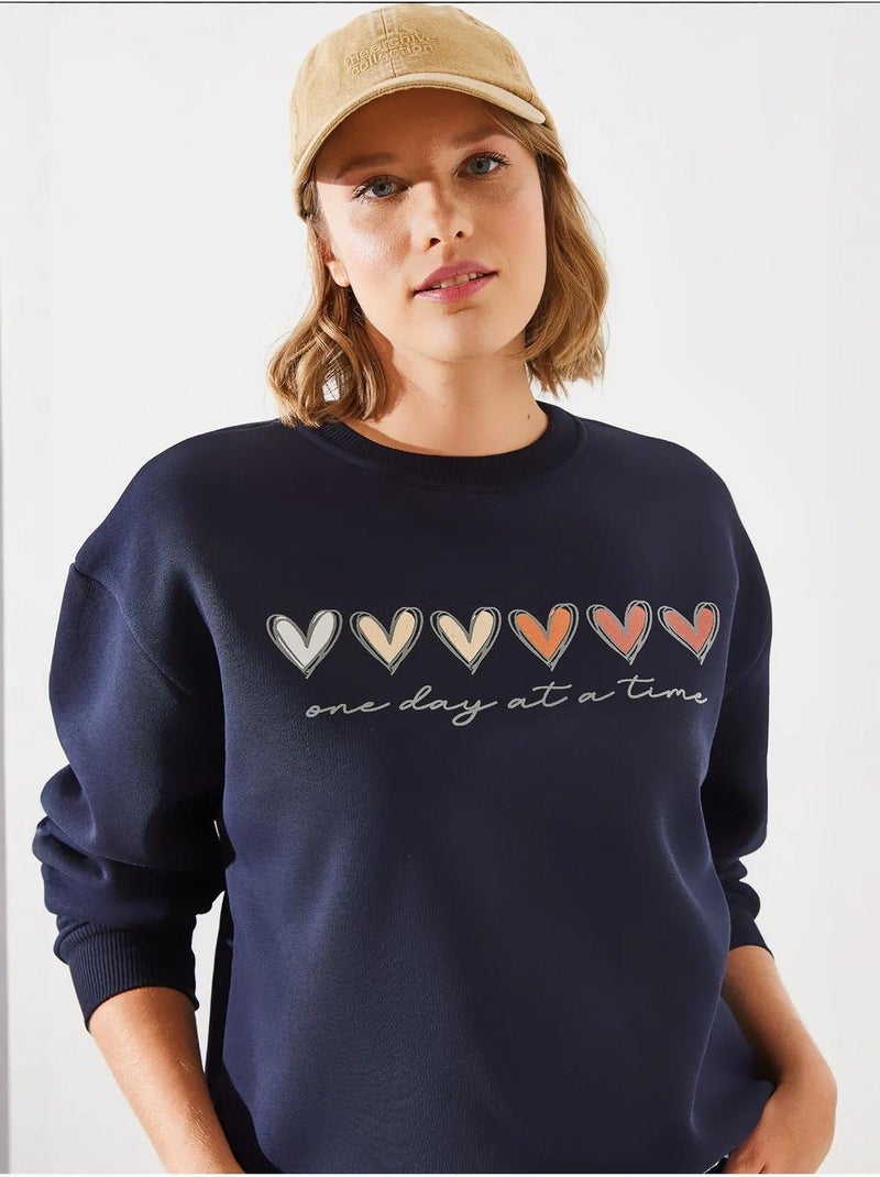 Sudadera de cuello redondo con estampado de corazón lucci Azul marino - Kiabi