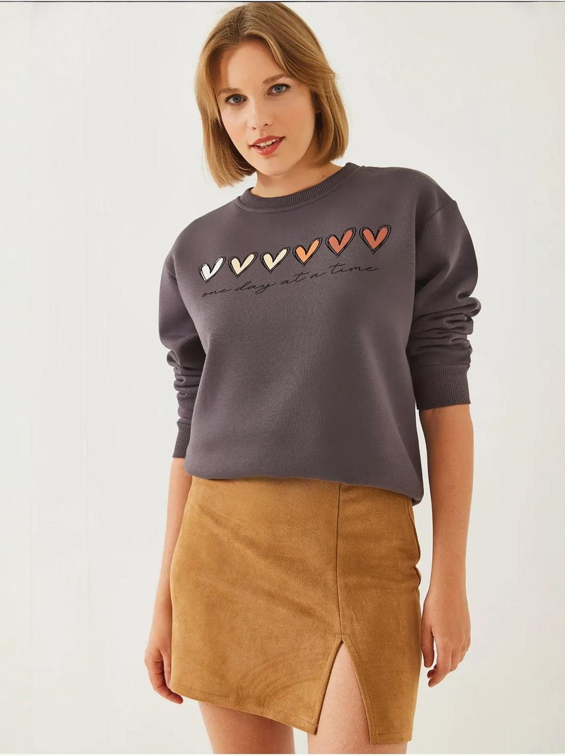Sudadera de cuello redondo con estampado de corazón lucci Gris negro - Kiabi