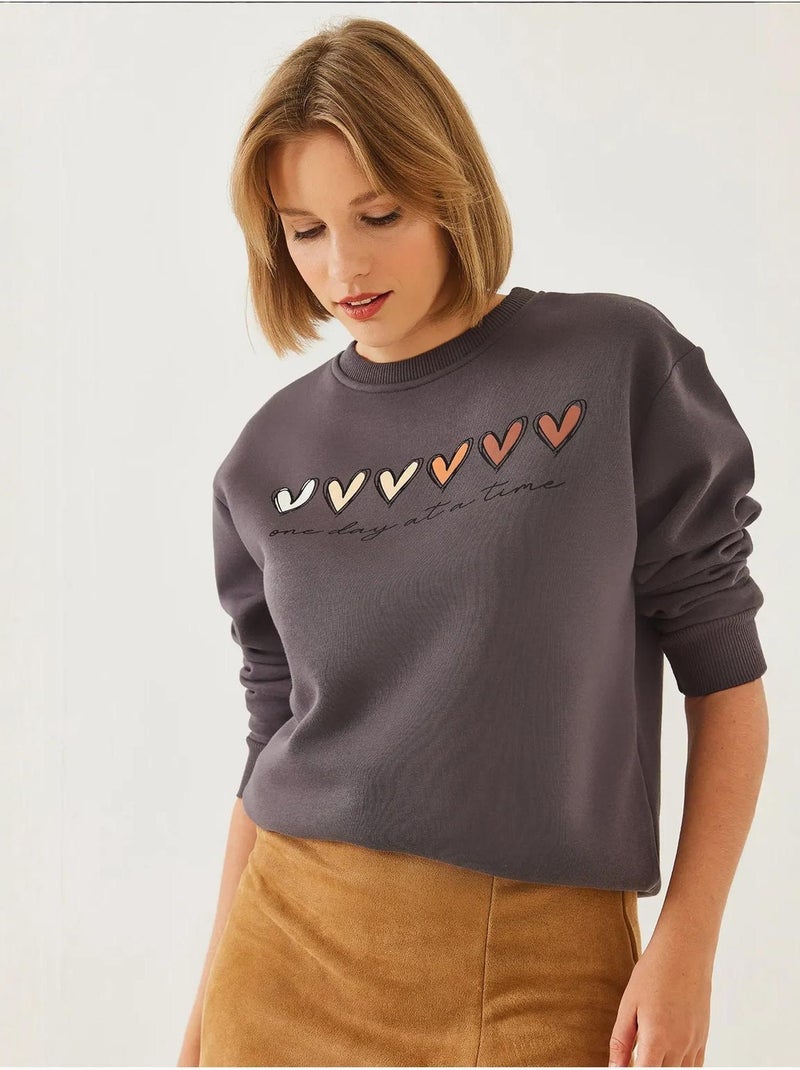 Sudadera de cuello redondo con estampado de corazón lucci Gris negro - Kiabi