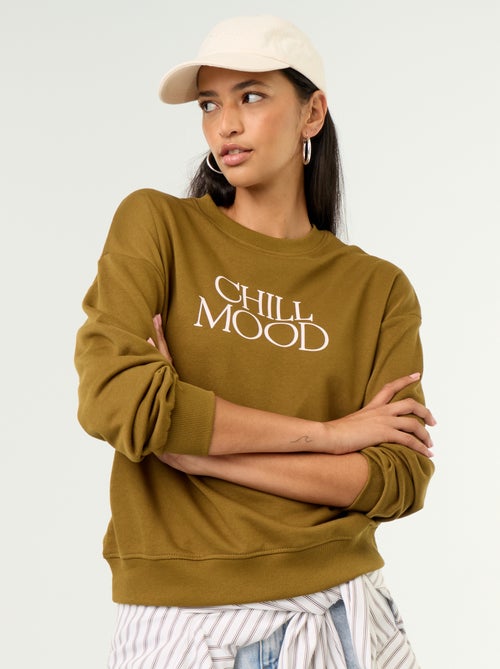 Sudadera de cuello redondo con inscripción delantera - Kiabi Sudadera de cuello redondo con inscripción delantera - Kiabi