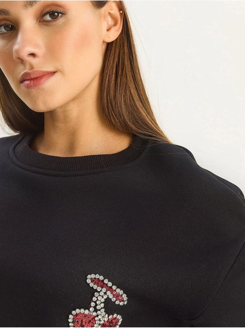 Sudadera de cuello redondo y corte relajado con bordado lucci - Kiabi Sudadera de cuello redondo y corte relajado con bordado lucci - Kiabi