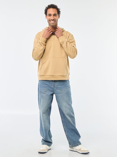 Sudadera de felpa con capucha y abertura de cremallera en el cuello - Kiabi