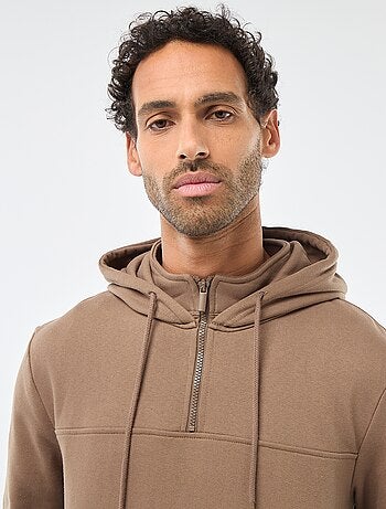 Sudadera de felpa con capucha y abertura de cremallera en el cuello