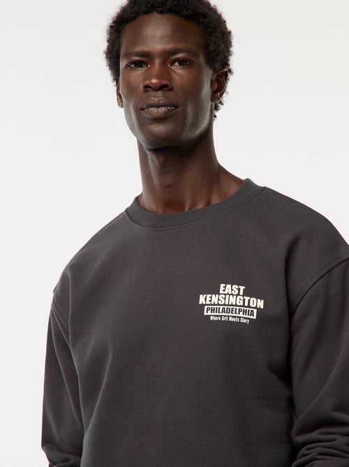 Sudadera de felpa con cuello redondo y estampado a doble cara - Kiabi