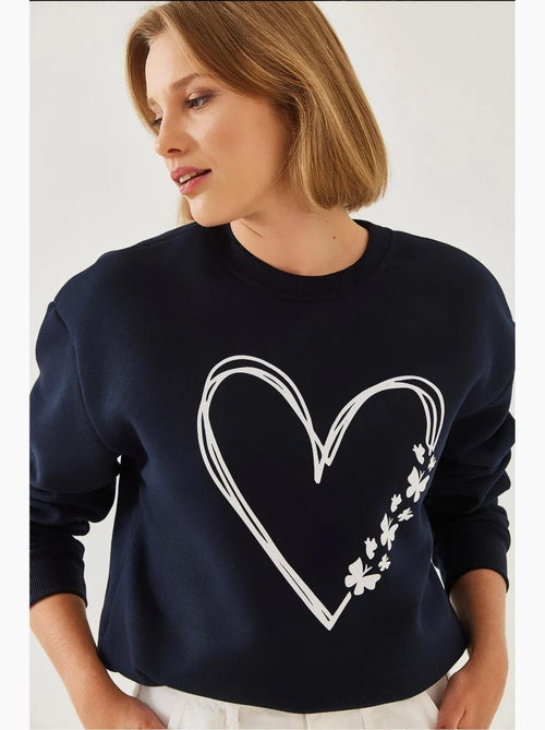 Sudadera de hilo cepillado con cuello redondo y detalle de corazón estampado lucci - Kiabi