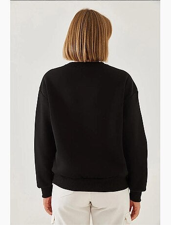 Sudadera de hilo cepillado con cuello redondo y detalle de corazón estampado lucci
