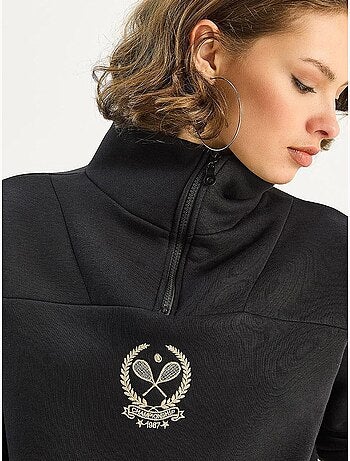Sudadera de manga larga con cuello de cremallera y bordado lucci
