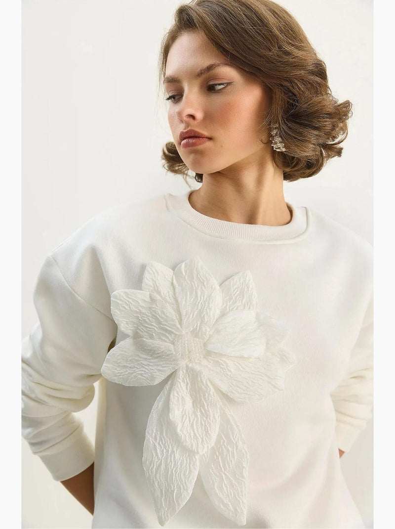 Sudadera de manga larga y cuello redondo con detalles de accesorios lucci Blanco - Kiabi