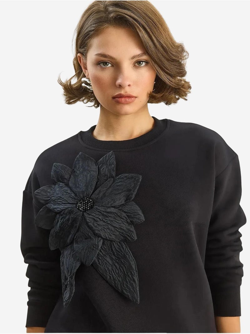Sudadera de manga larga y cuello redondo con detalles de accesorios lucci Negro - Kiabi
